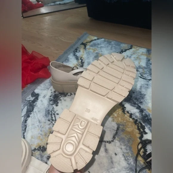 Pauline Style Shoes - Picture 7 of 7